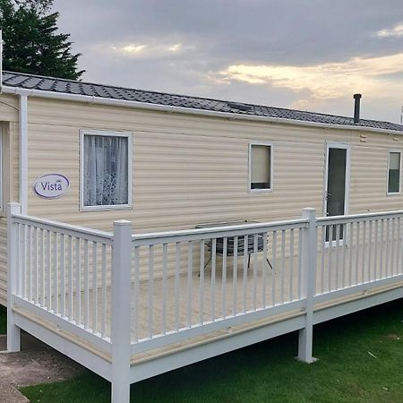 Skyla Vista Hotel Clacton-on-Sea Exterior photo